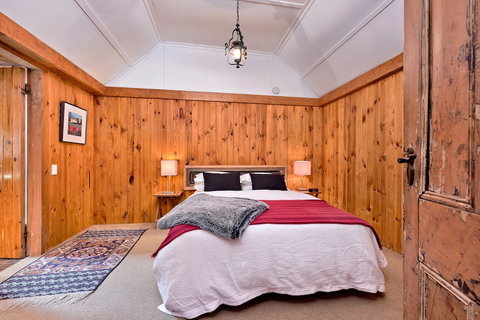 Crackenback Cottage 1884 - Yarra Valley Accommodation 2