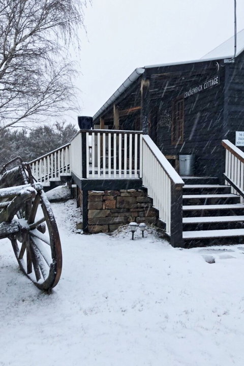 Crackenback Cottage 1884 - Yarra Valley Accommodation 6