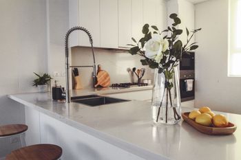 LUXURY 3 BEDROOM APARTMENT SYDNEY - Yarra Valley Accommodation 3