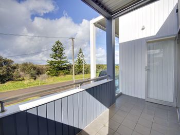 Boat Harbour Holiday 10 Noamunga Street - Yarra Valley Accommodation 1