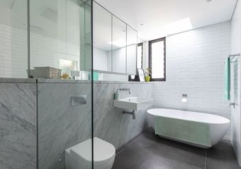 Stunning Executive Home In Glebe - Yarra Valley Accommodation 4