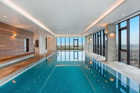 Southbank Platinum Tower Apartment - Yarra Valley Accommodation 3