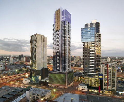 Southbank Platinum Tower Apartment - Yarra Valley Accommodation 1