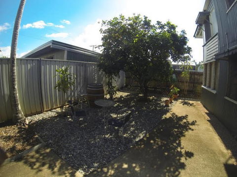 AussieWolf Share House - Yarra Valley Accommodation 0
