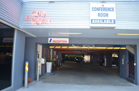 Airport Motel - Yarra Valley Accommodation 0