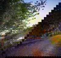 Dayboro Cottages  Llama Walks - Yarra Valley Accommodation