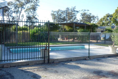 Calder Family Motel - Yarra Valley Accommodation 4