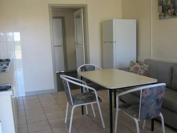 Lakes Entrance Holiday Units - Yarra Valley Accommodation 5