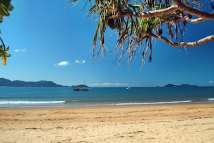 South Mission Beach QLD Yarra Valley Accommodation