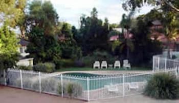 Lake Haven Motor Inn & Palms Restaurant - Yarra Valley Accommodation 2