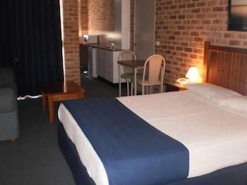 Lake Haven Motor Inn & Palms Restaurant - Yarra Valley Accommodation 4