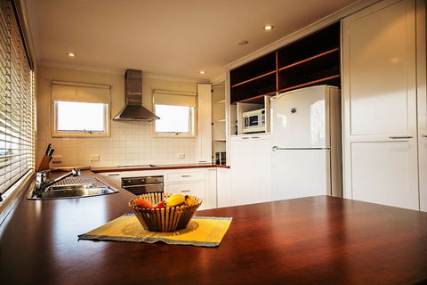 Rayville Boat Houses - Yarra Valley Accommodation 6