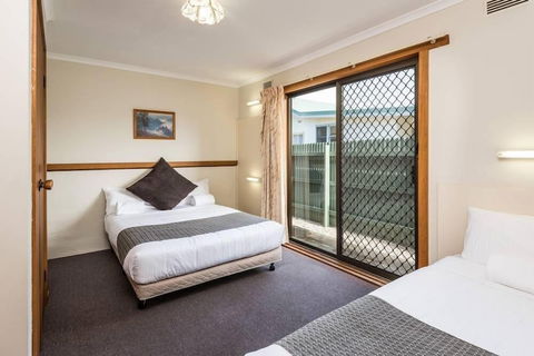 Lakes Jakaranda Holiday Units - Yarra Valley Accommodation 5