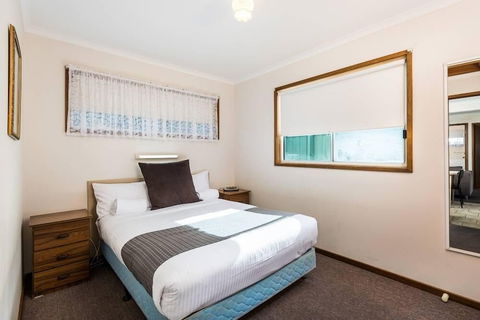 Lakes Jakaranda Holiday Units - Yarra Valley Accommodation 6
