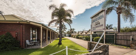 Lakes Jakaranda Holiday Units - Yarra Valley Accommodation 0