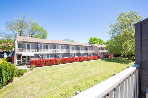 Summer East Serviced Apartments - Yarra Valley Accommodation 0