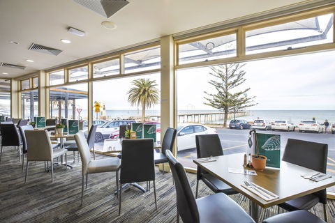 Esplanade Hotel - Yarra Valley Accommodation 6