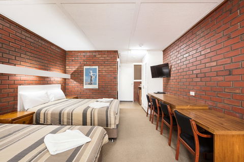 Mid City Plantation Motel - Yarra Valley Accommodation 5