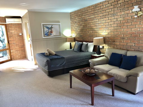 Jolly Swagman Motor Inn Euroa - Yarra Valley Accommodation 6