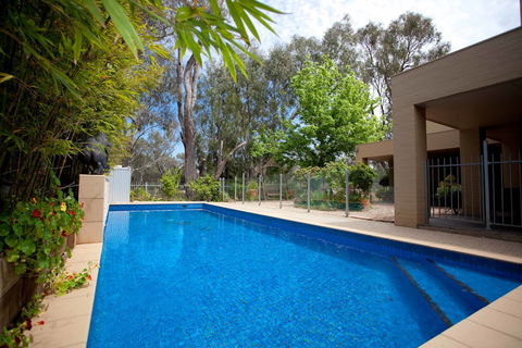 CocknBull Boutique Hotel - Yarra Valley Accommodation 6