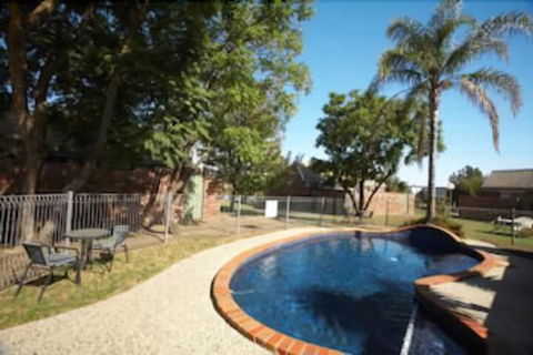 Belvoir Village Motel & Apartments Wodonga - Yarra Valley Accommodation 2