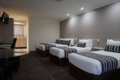 Central Caleula Motor Lodge - Yarra Valley Accommodation 6
