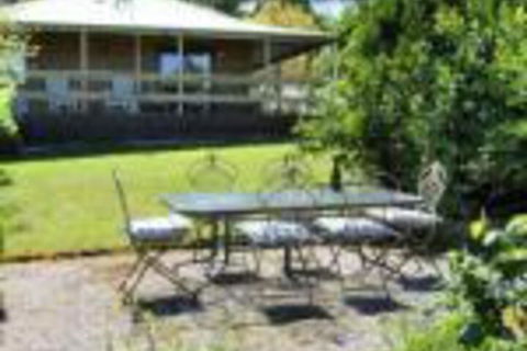 Lavender Farm - Yarra Valley Accommodation 0