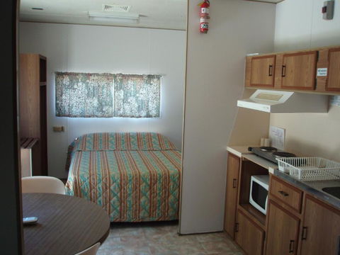 Lakeside Tourist Park - Yarra Valley Accommodation 1