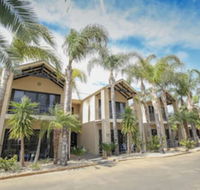 Aquarius Apartments and Cabins - Yarra Valley Accommodation