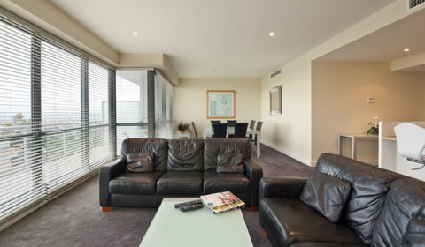 The Waterfront Apartments, Geelong - Yarra Valley Accommodation 6