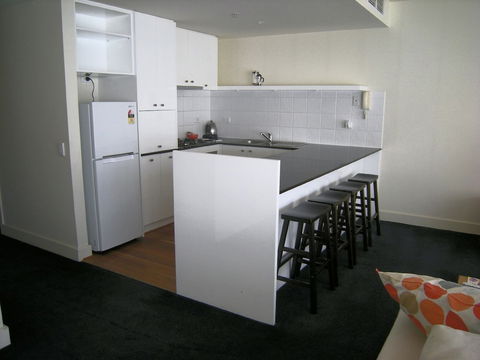 The Waterfront Apartments, Geelong - Yarra Valley Accommodation 3