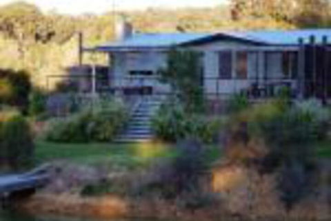 Lavandula Country House - Yarra Valley Accommodation 0