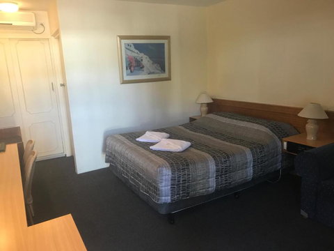 Gateway Motor Inn - Yarra Valley Accommodation 5