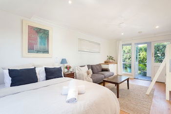 Surf Side Retreat - Yarra Valley Accommodation 1