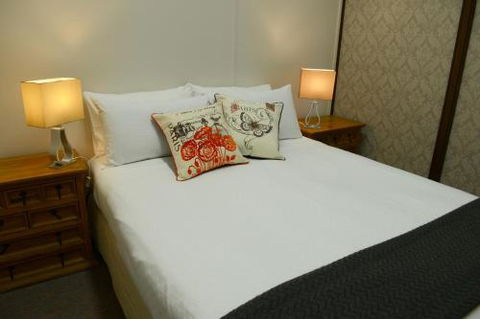 The Bank B & B West Wyalong - Yarra Valley Accommodation 5