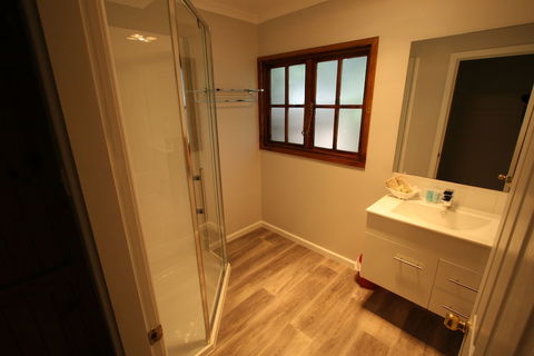 Cedar Cottages Blackmans Bay - Yarra Valley Accommodation 4
