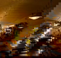 Mango Lounge Bar - Yarra Valley Accommodation