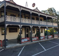 The Creekside Hotel - Yarra Valley Accommodation