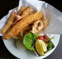 Commercial Hotel Bistro - Yarra Valley Accommodation