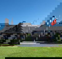 New England Motor Lodge - Yarra Valley Accommodation