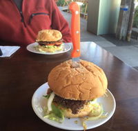 Thunderbolts Cafe  Takeaway - Yarra Valley Accommodation