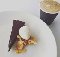 Waterfront Bistro - Yarra Valley Accommodation