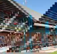 Port of Bourke Hotel - Yarra Valley Accommodation