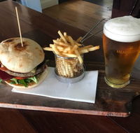 The White Hart Hotel - Yarra Valley Accommodation