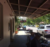 Cafe on Louee - Yarra Valley Accommodation