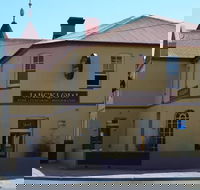 The Wicklow Hotel - Yarra Valley Accommodation