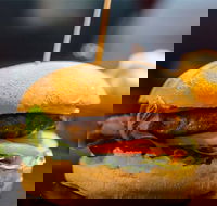 Burger Urge - St Lucia - Yarra Valley Accommodation