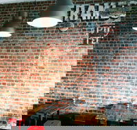 Steam  Wall - Yarra Valley Accommodation