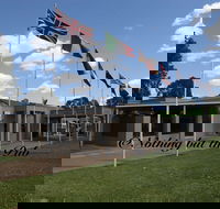 Gol Gol Hotel - Yarra Valley Accommodation