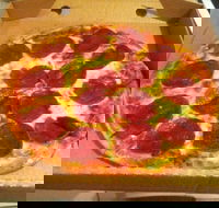 St Albans Pizza - Yarra Valley Accommodation